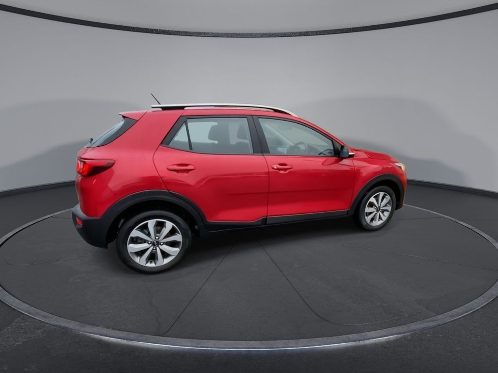 Used Kia Stonic 2022 for sale - 76784003: Photo 23