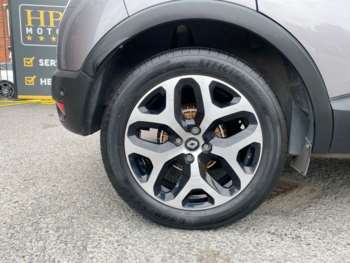 Used Renault Captur 2019 for sale - 75037960: Photo
