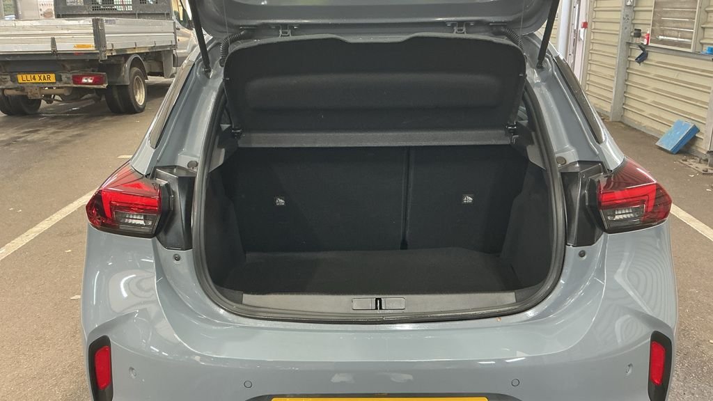 Used Vauxhall Corsa 2024 for sale - 76642398: Photo 7