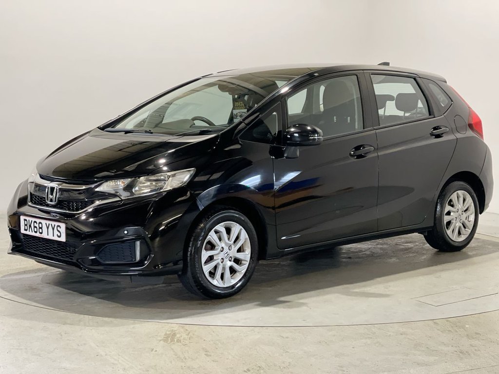 Used Honda Jazz 2018 for sale - 77734193: Photo 4