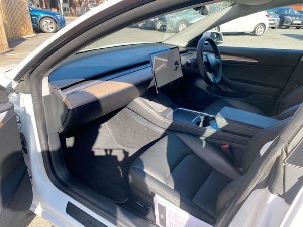 Used Tesla Model 3 2021 for sale - 76029123: Photo 10