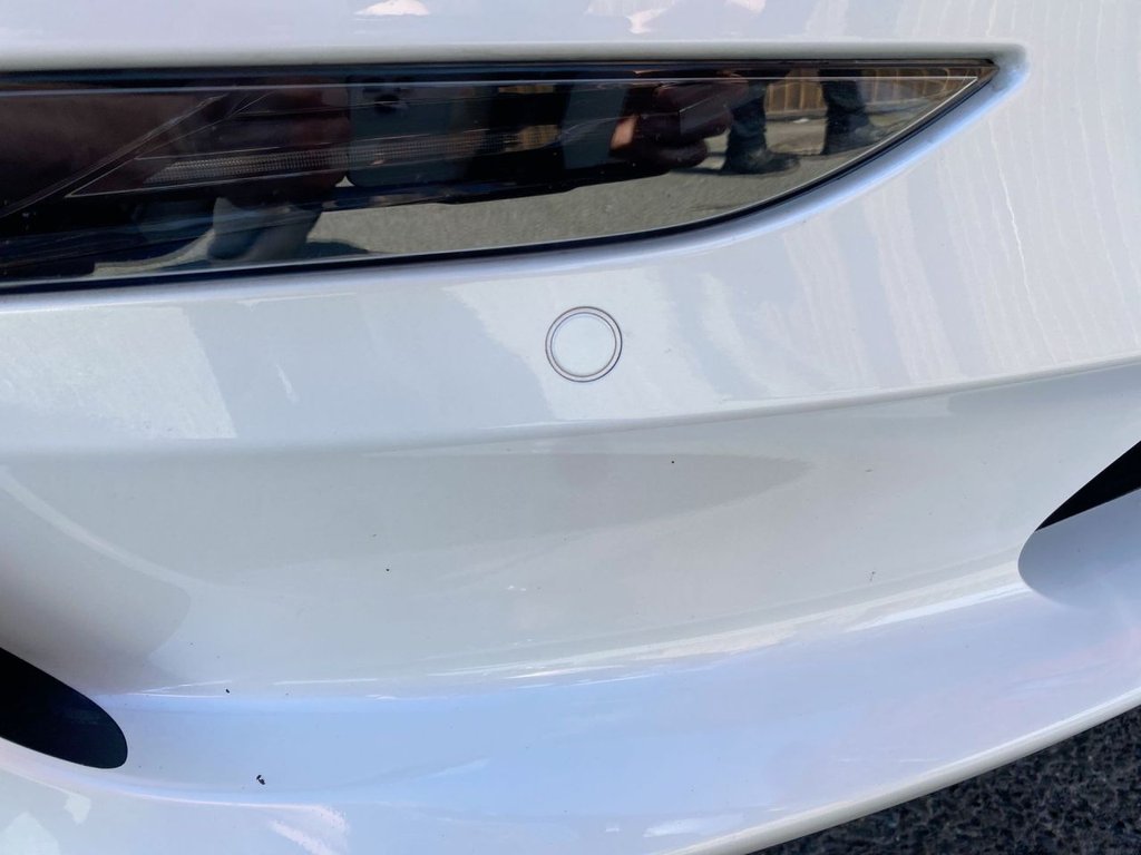 Used Tesla Model 3 2021 for sale - 76029123: Photo 2