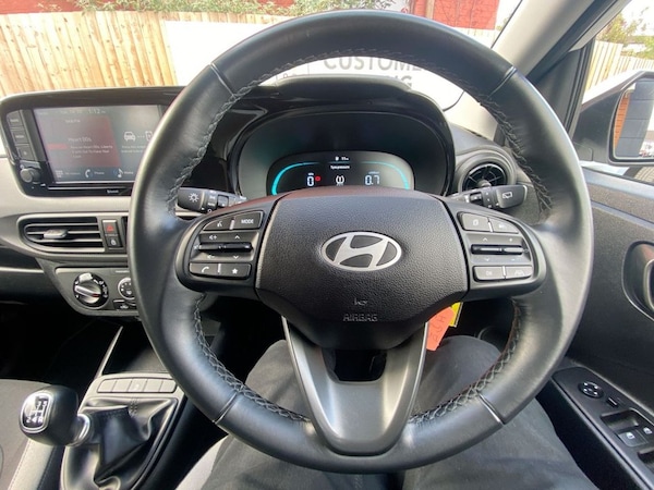 Used Hyundai i10 2024 for sale - 76317189: Photo 13