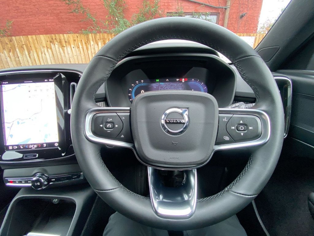 Used Volvo XC40 2022 for sale - 76417501: Photo 16