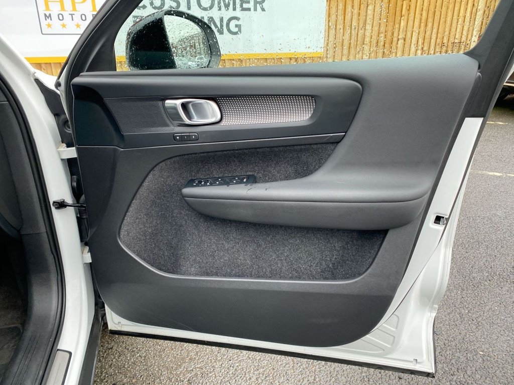 Used Volvo XC40 2022 for sale - 76417501: Photo 23