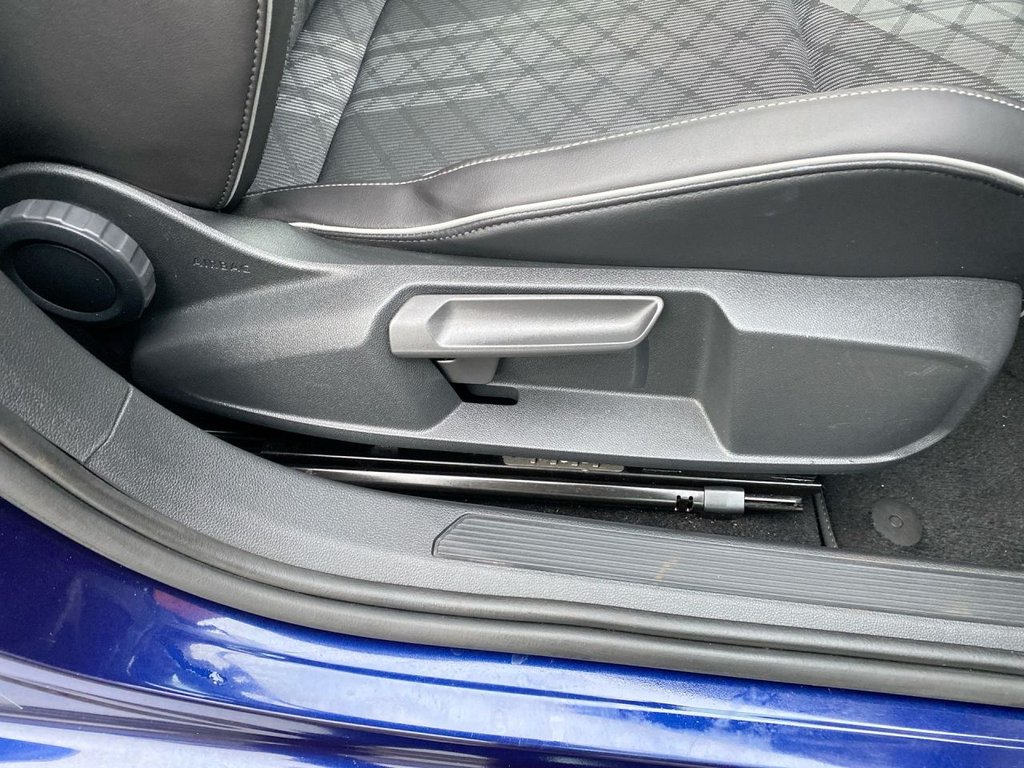 Used Volkswagen Golf 2022 for sale - 76453950: Photo 19