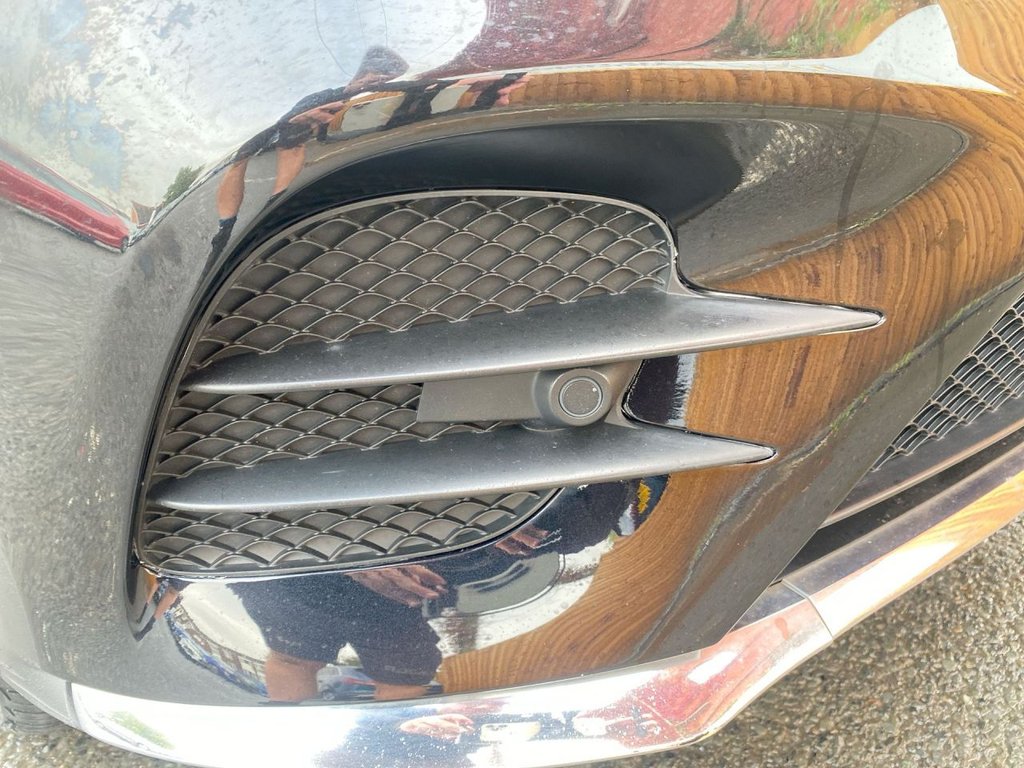 Used Mercedes-Benz GLC 2018 for sale - 75764919: Photo 11