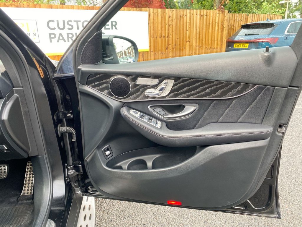 Used Mercedes-Benz GLC 2018 for sale - 75764919: Photo 23