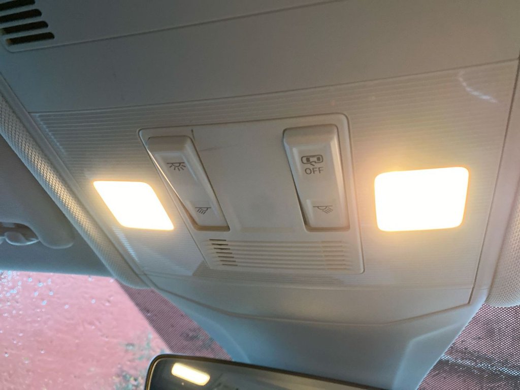 Used Volkswagen T-Cross 2023 for sale - 76910292: Photo 17