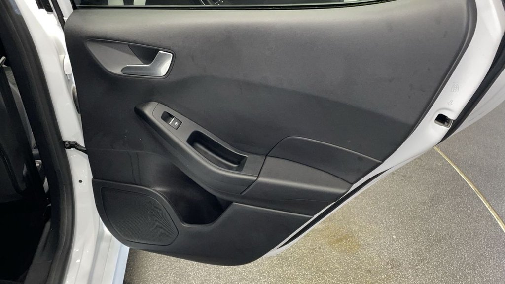 Used Ford Fiesta 2020 for sale - 77936325: Photo 24