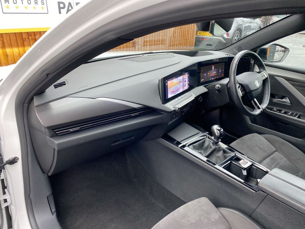 Used Vauxhall Astra 2023 for sale - 76820811: Photo 10