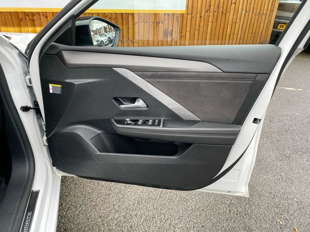 Used Vauxhall Astra 2023 for sale - 76820811: Photo 22