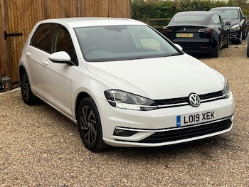 Used Volkswagen Golf 2019 for sale - 76769606: Photo