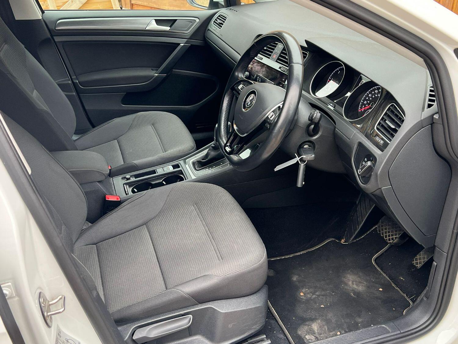 Used Volkswagen Golf 2019 for sale - 76769606: Photo 9