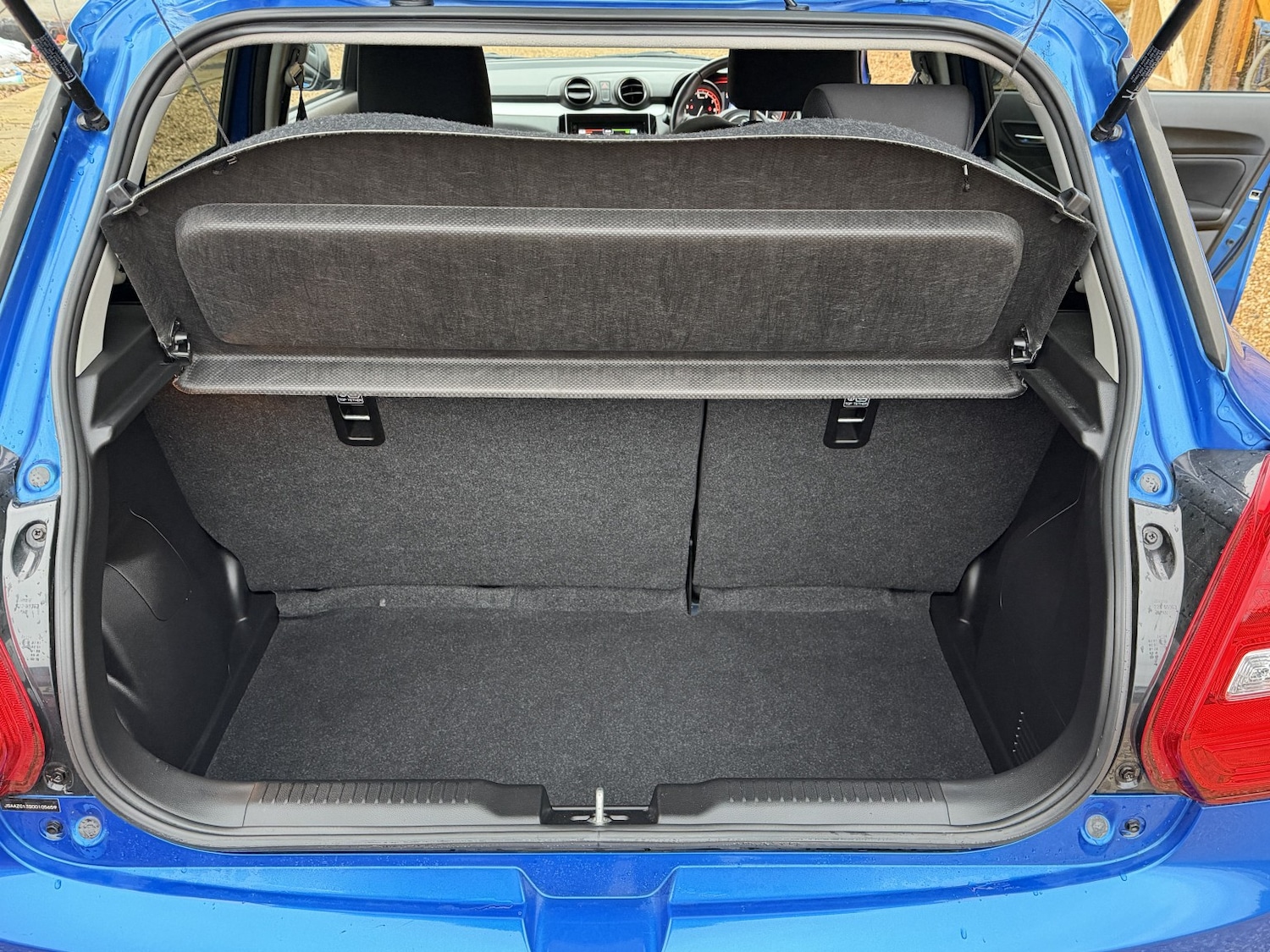 Used Suzuki Swift 2017 for sale - 76725612: Photo 12