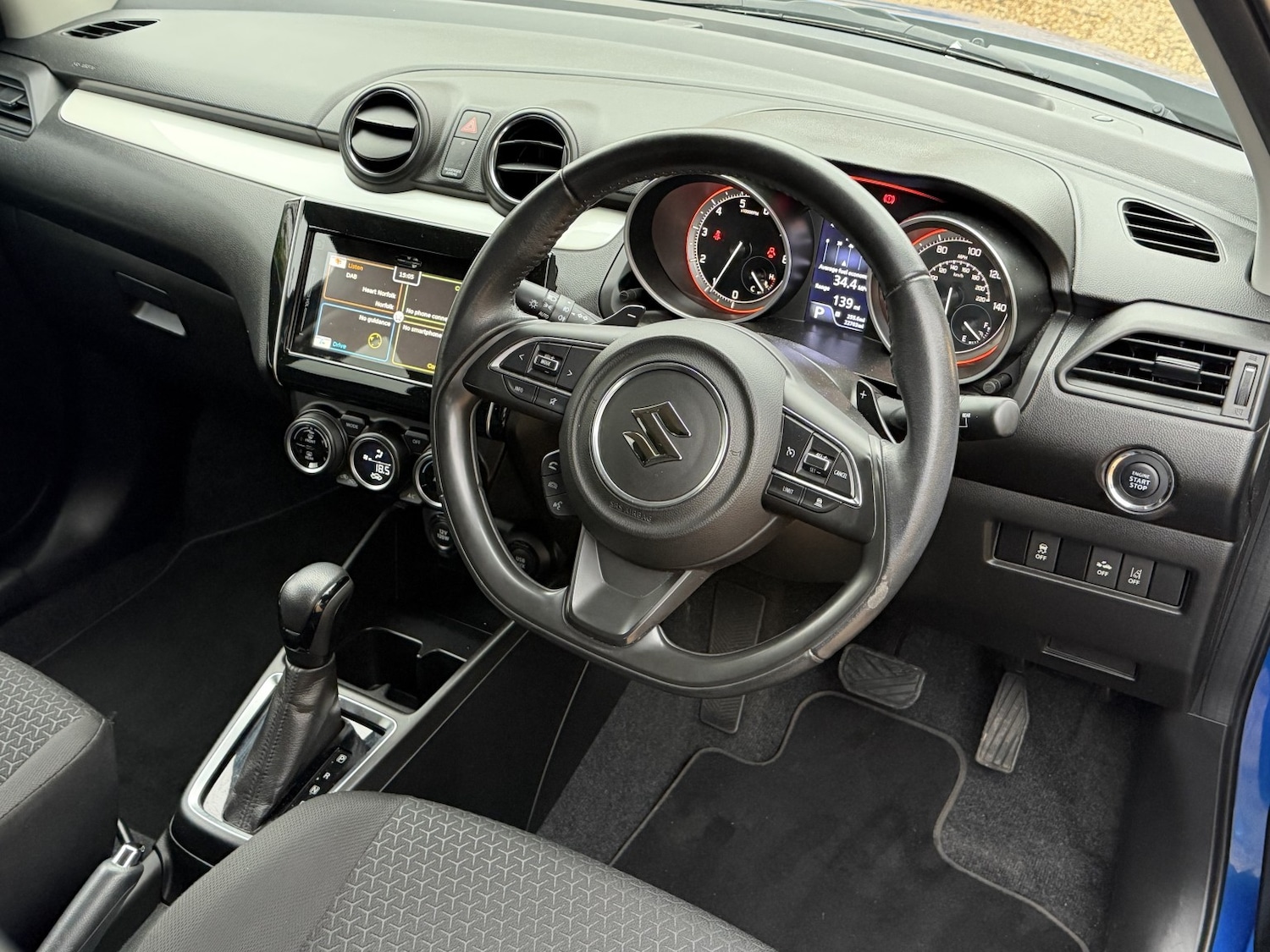 Used Suzuki Swift 2017 for sale - 76725612: Photo 20