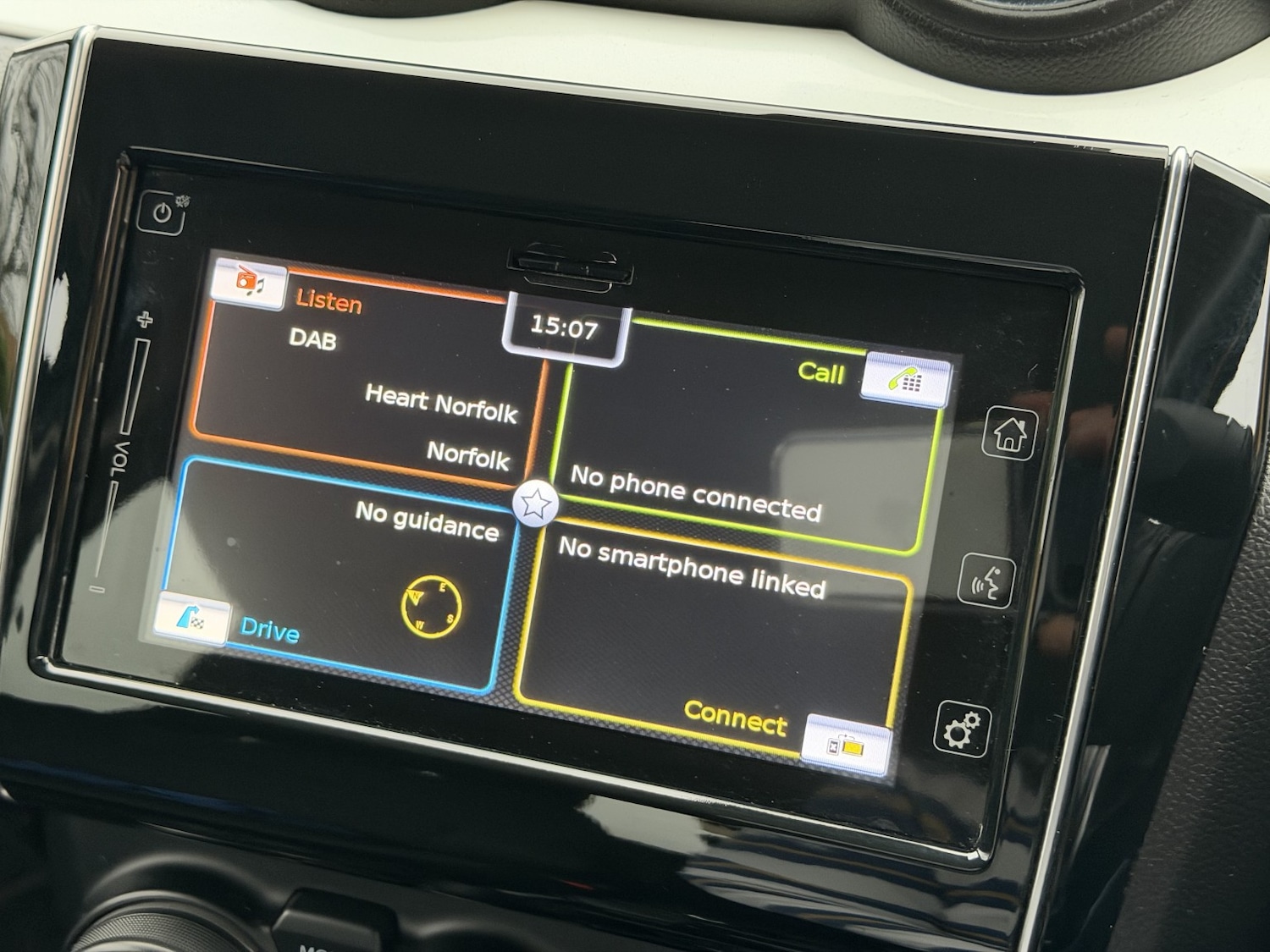 Used Suzuki Swift 2017 for sale - 76725612: Photo 22