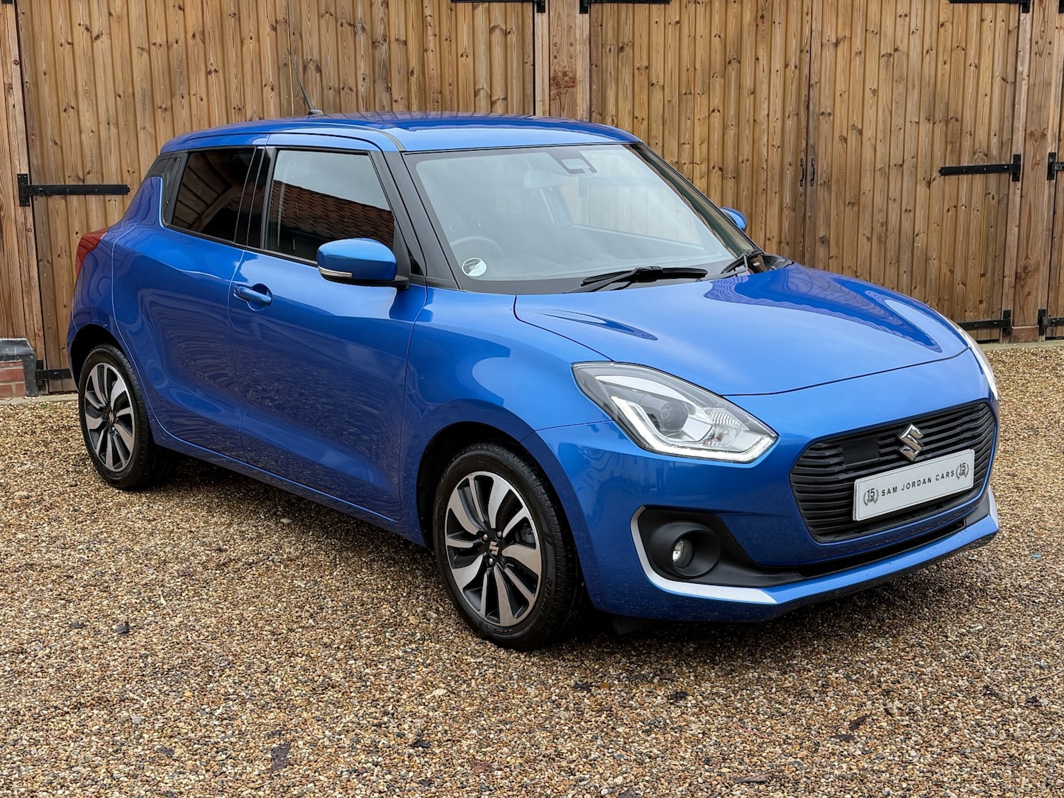 Used Suzuki Swift 2017 for sale - 76725612: Photo 8