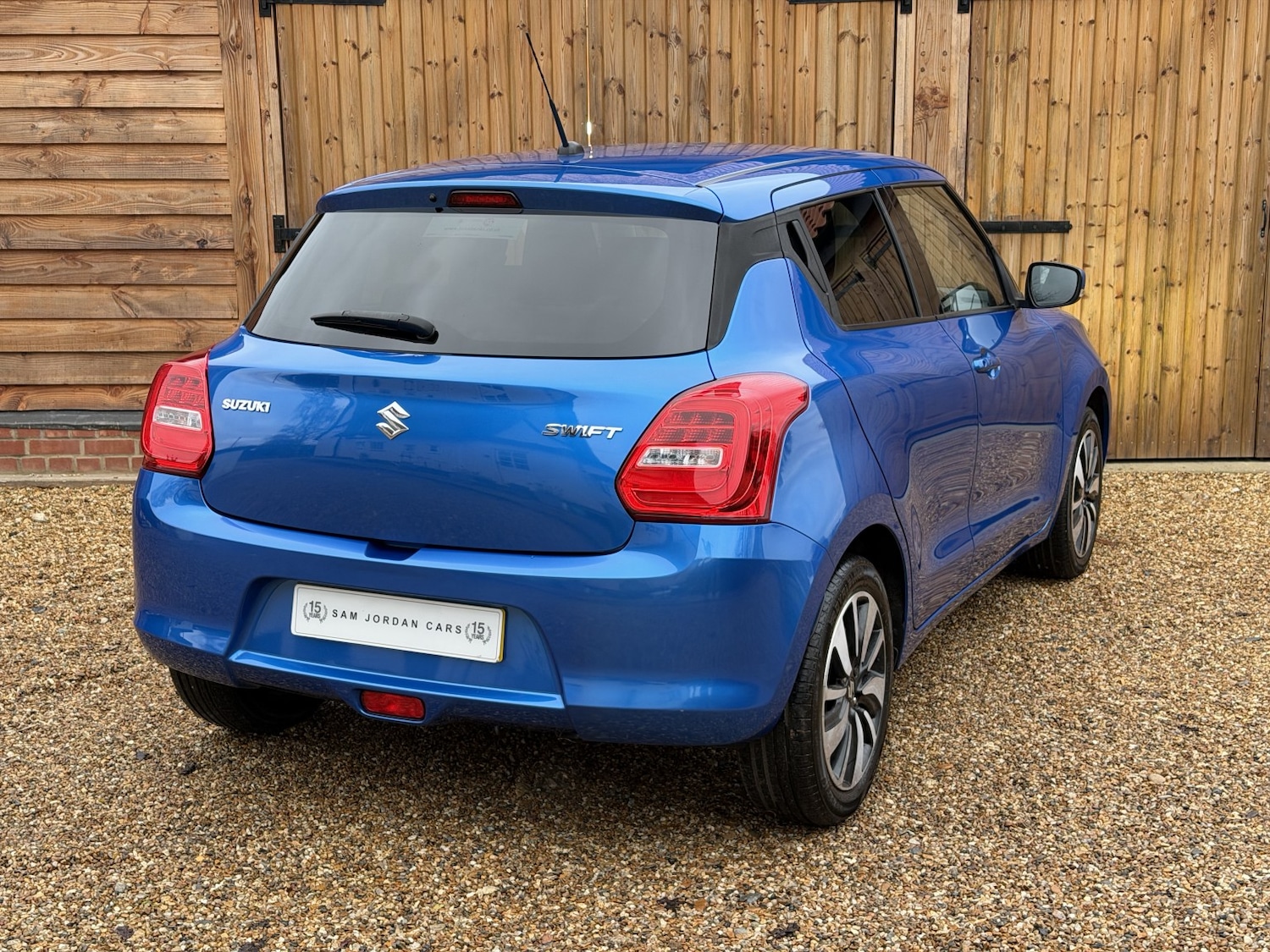 Used Suzuki Swift 2017 for sale - 76725612: Photo 9