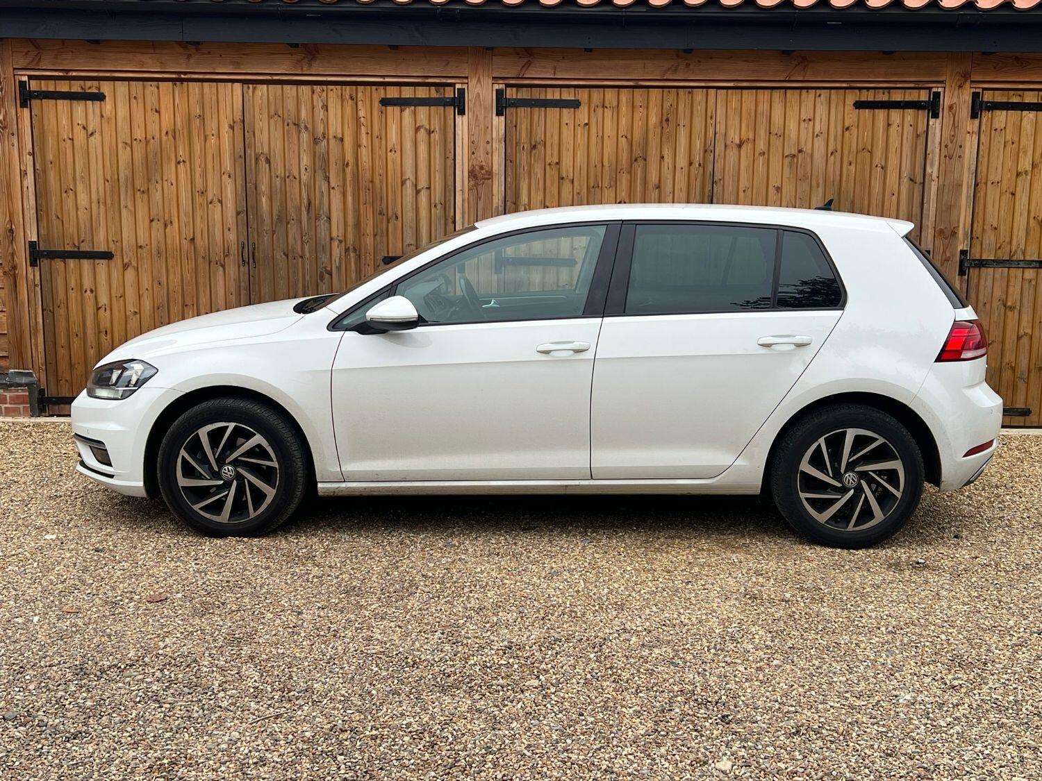 Used Volkswagen Golf 2019 for sale - 76257593: Photo 6
