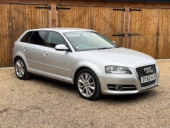 Used Audi A3 2010 for sale - 76305560: Photo