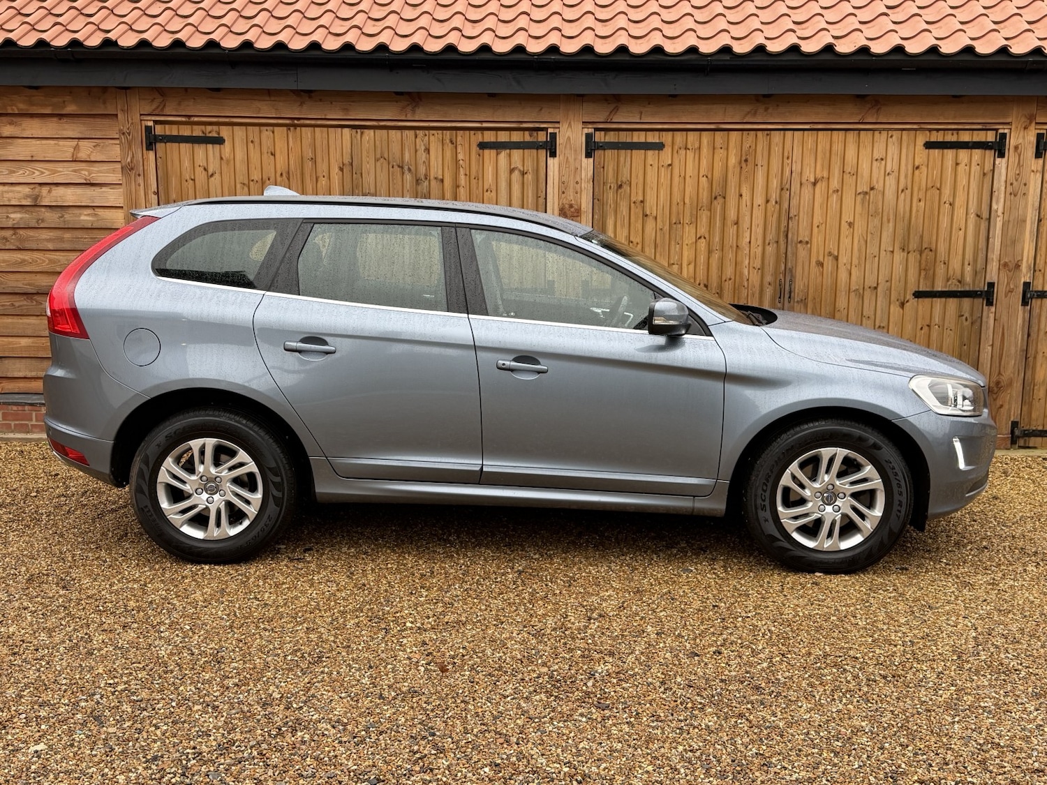 Used Volvo XC60 2017 for sale - 76979539: Photo 12