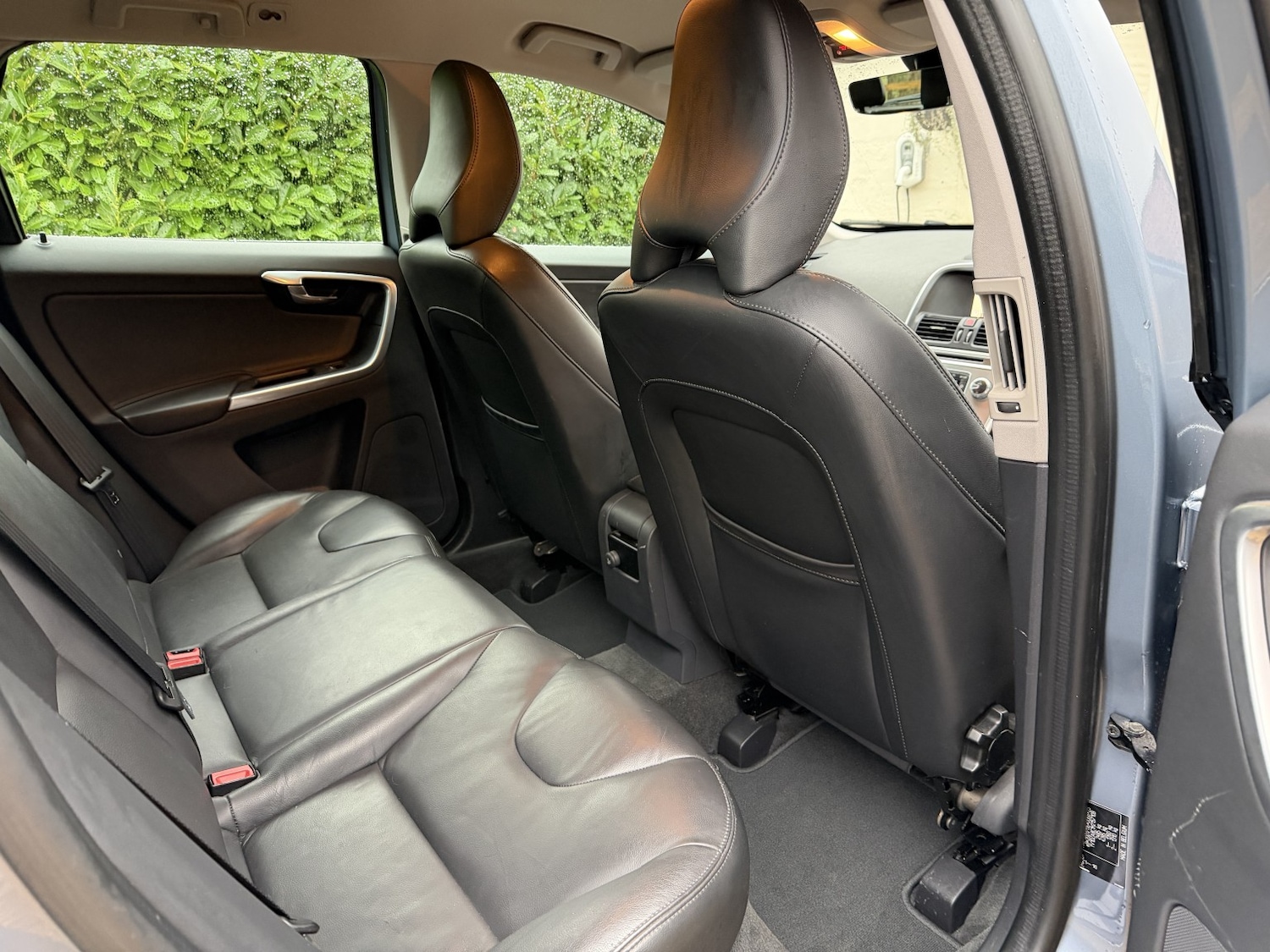 Used Volvo XC60 2017 for sale - 76979539: Photo 16