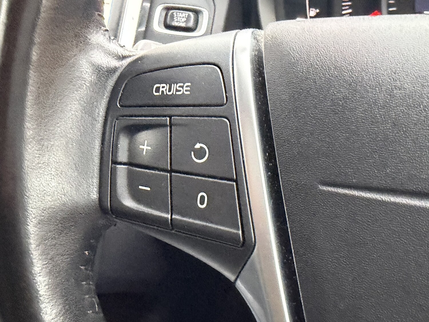 Used Volvo XC60 2017 for sale - 76979539: Photo 21