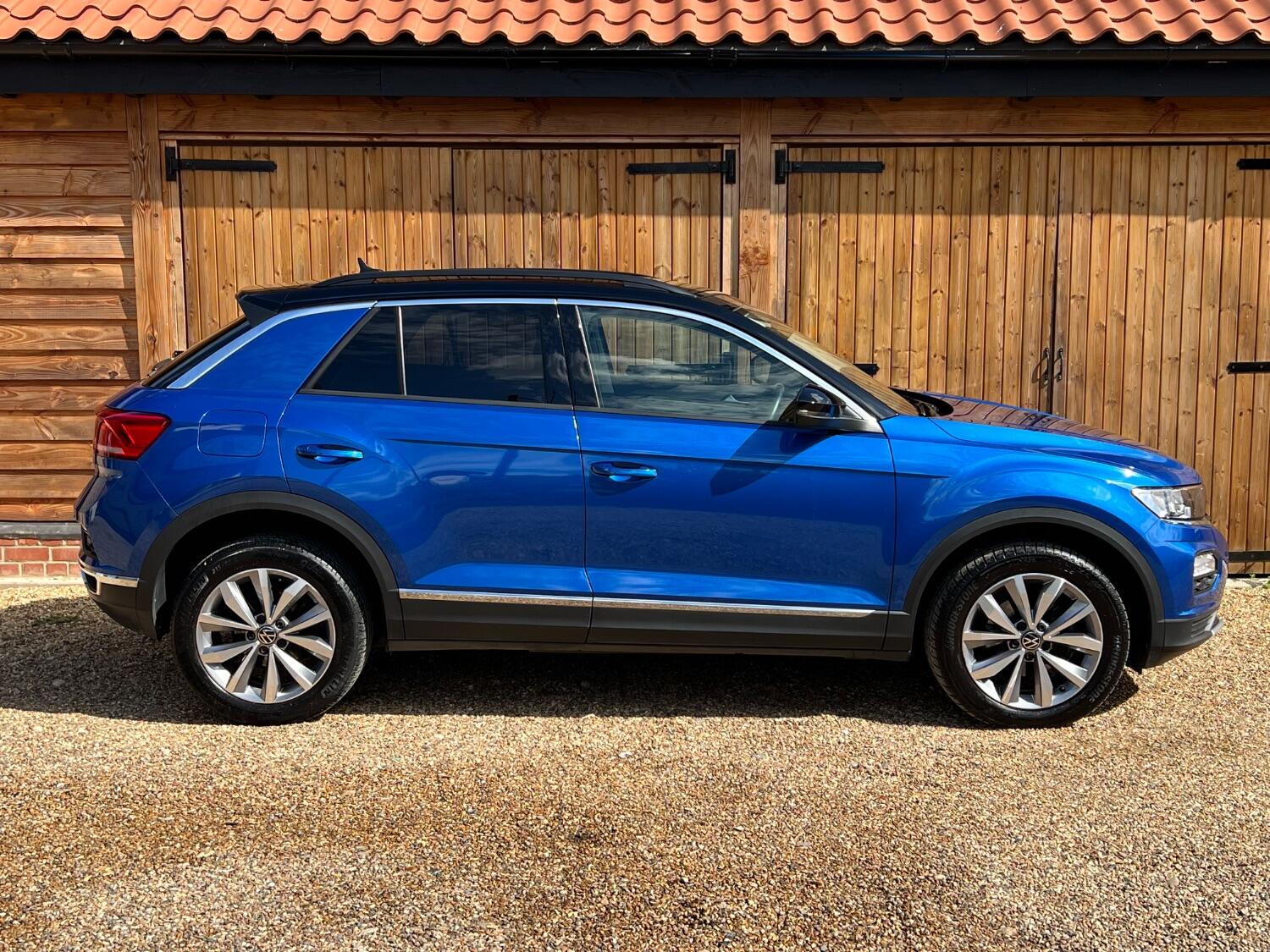 Used Volkswagen T-Roc 2021 for sale - 76793759: Photo 4