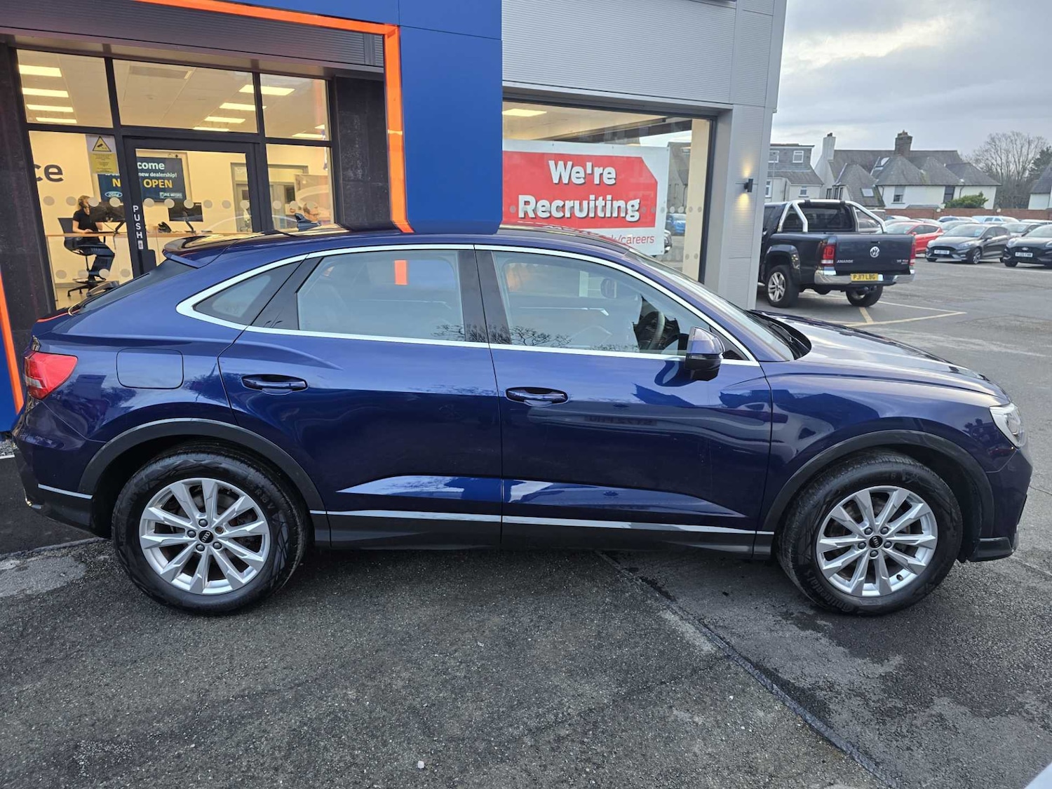 Used Audi Q3 2023 for sale - 76874197: Photo 9