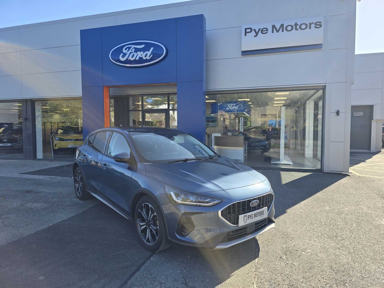 Used Ford Focus 2022 for sale - 76466360: Photo 1