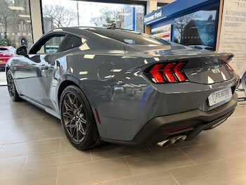 Used Ford Mustang 2025 for sale - 76921648: Photo