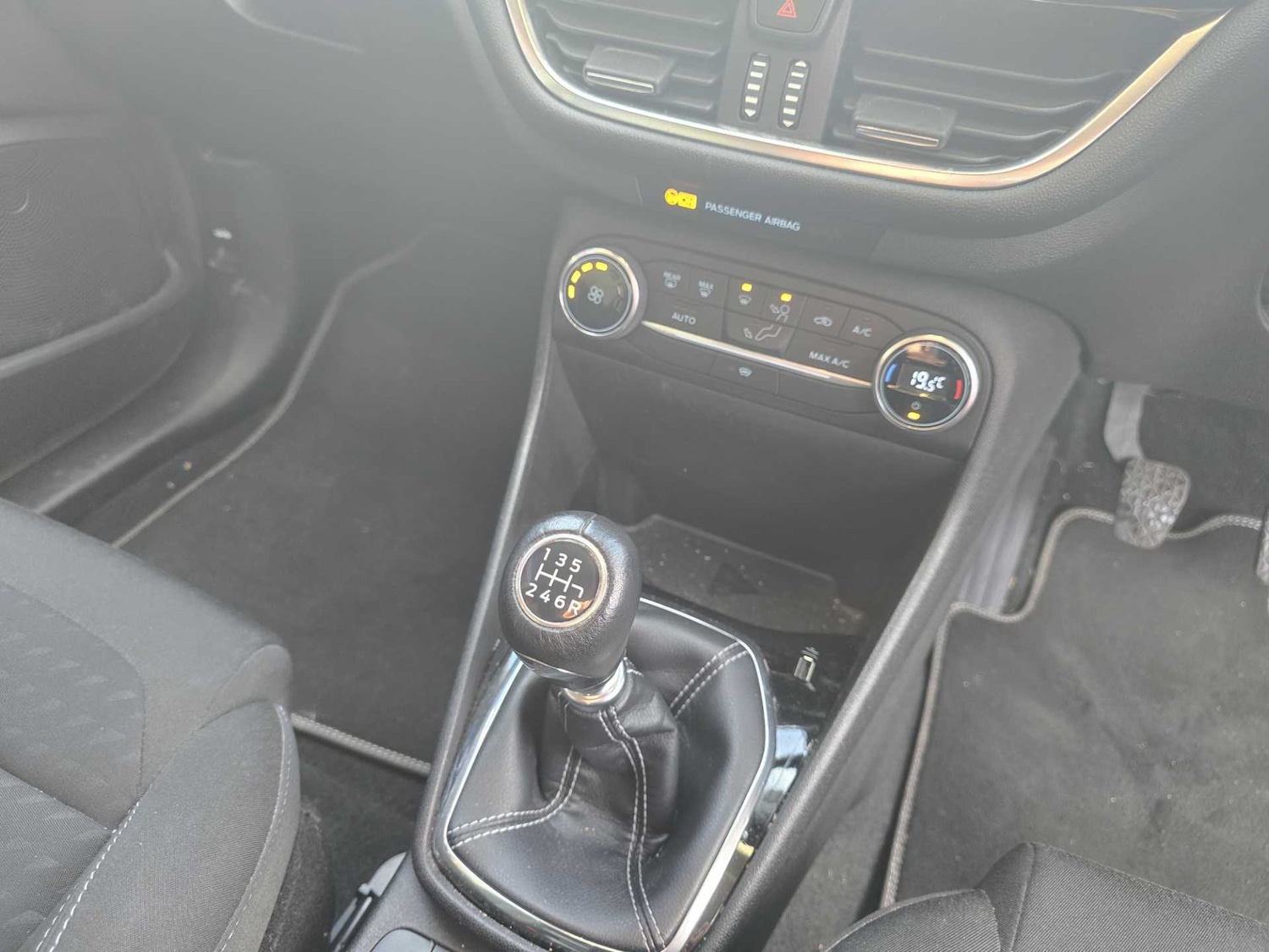 Used Ford Fiesta 2018 for sale - 76872880: Photo 19