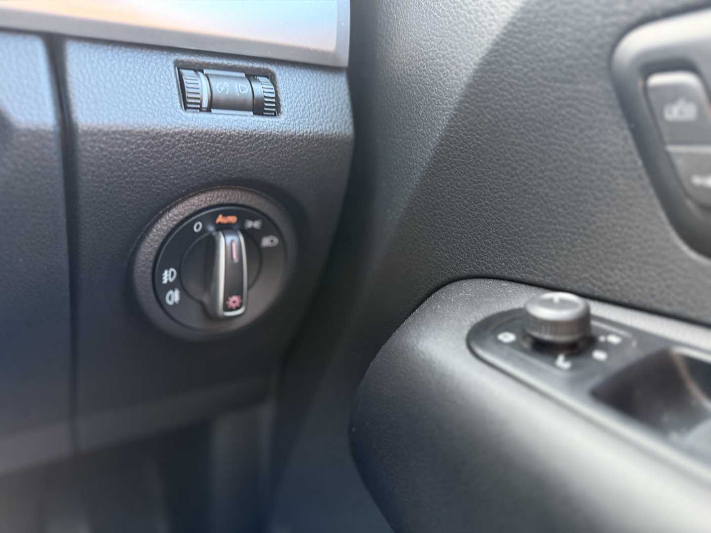 Used Volkswagen Amarok 2017 for sale - 76466492: Photo 21