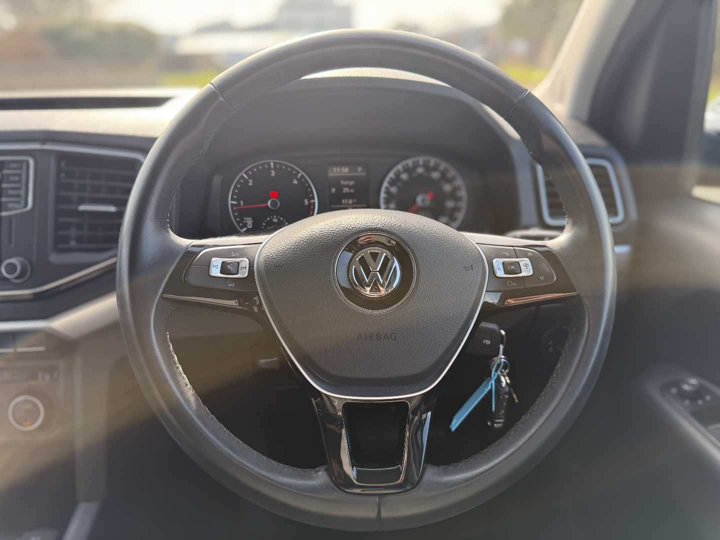 Used Volkswagen Amarok 2017 for sale - 76466492: Photo 22