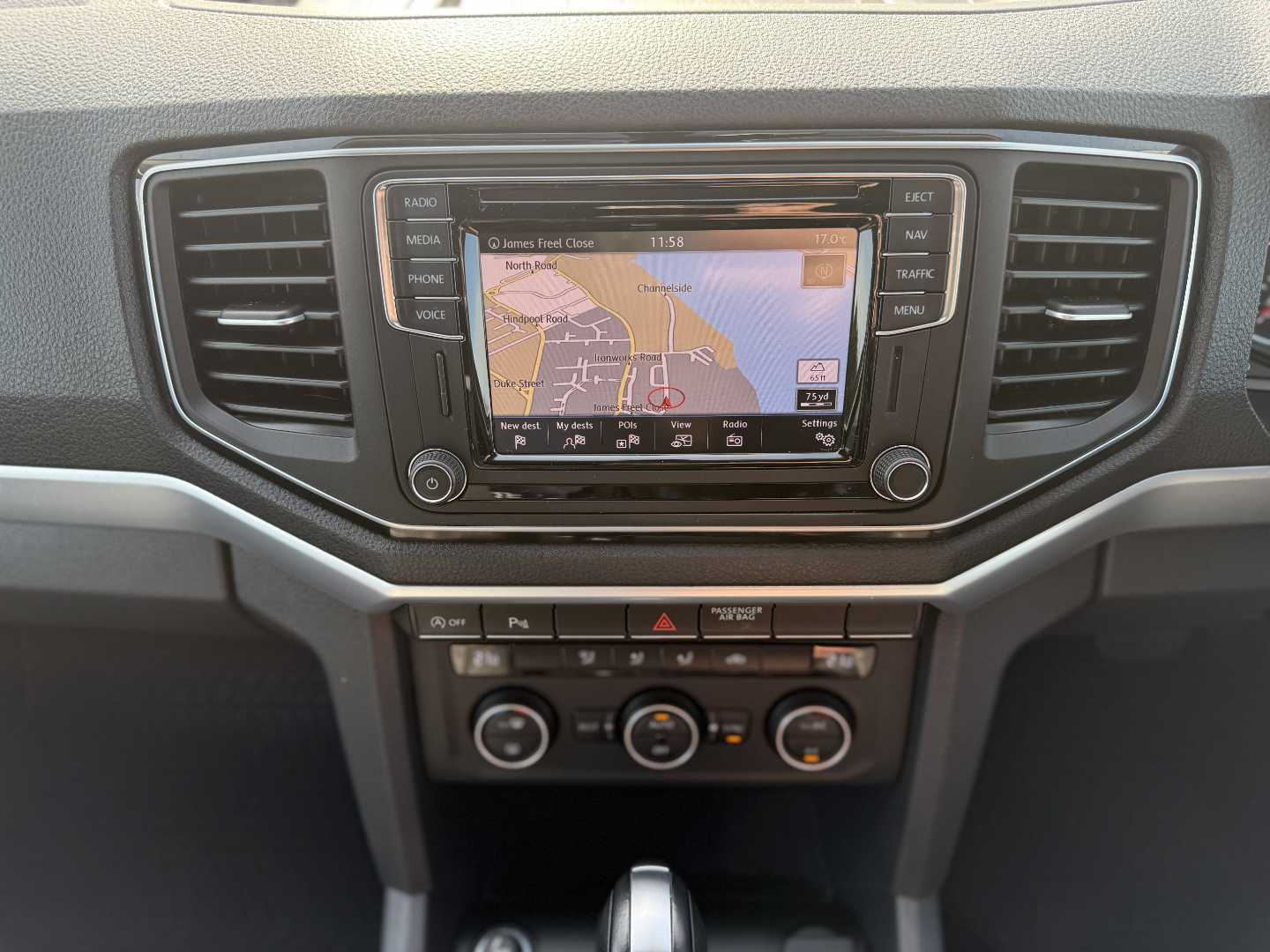 Used Volkswagen Amarok 2017 for sale - 76466492: Photo 26