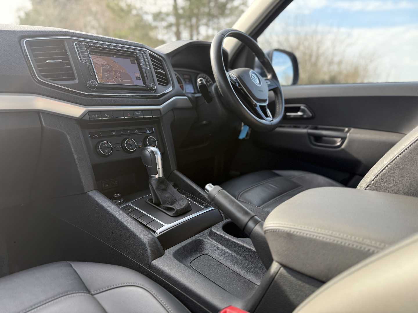 Used Volkswagen Amarok 2017 for sale - 76466492: Photo 32