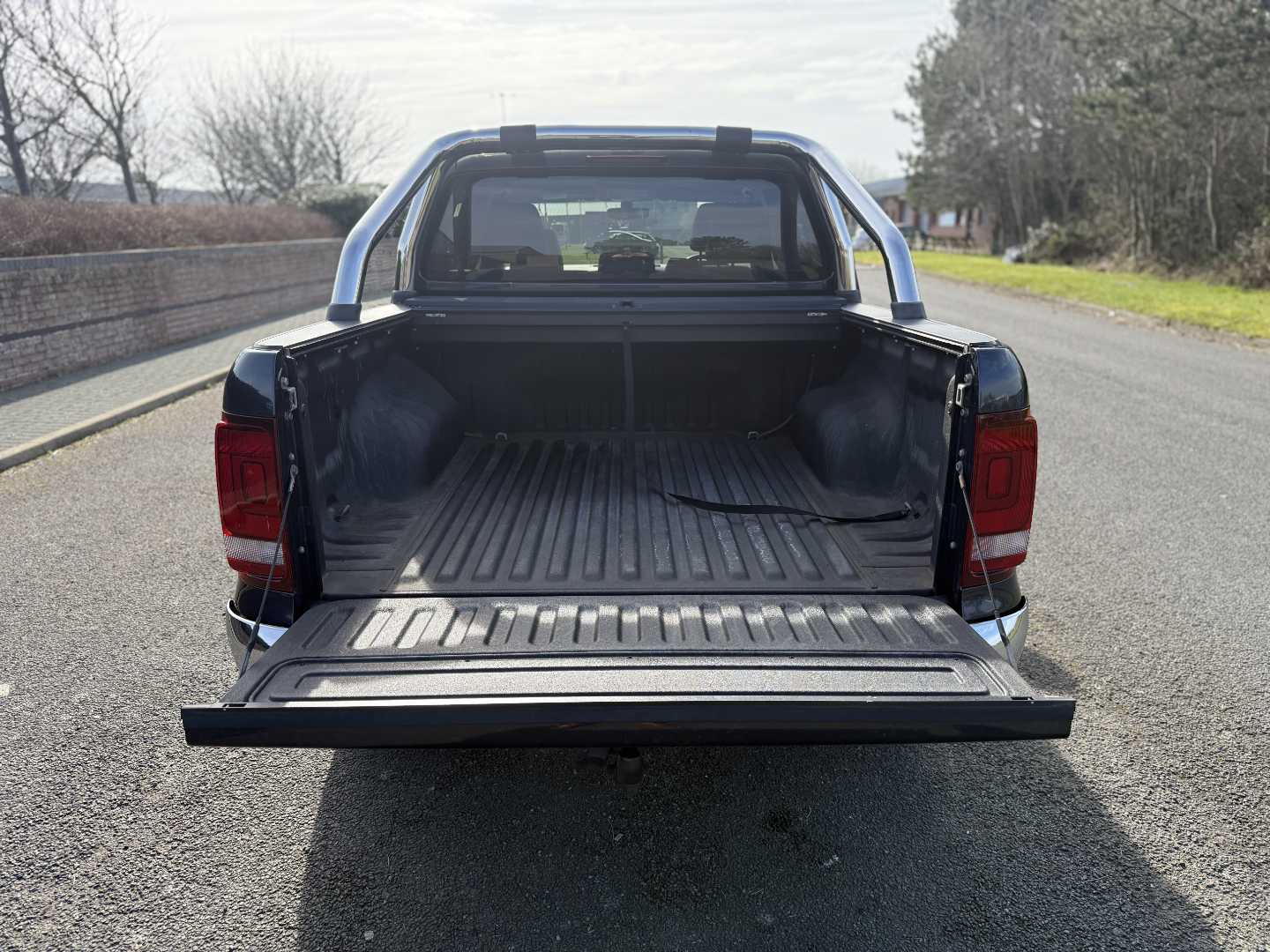 Used Volkswagen Amarok 2017 for sale - 76466492: Photo 9