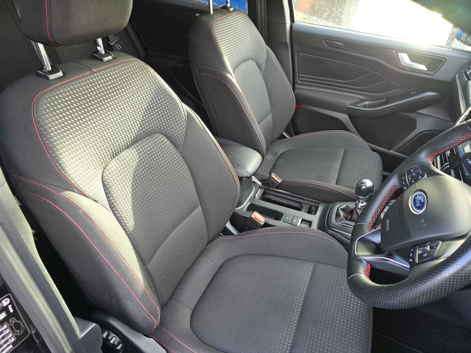 Used Ford Focus 2022 for sale - 76927989: Photo 12