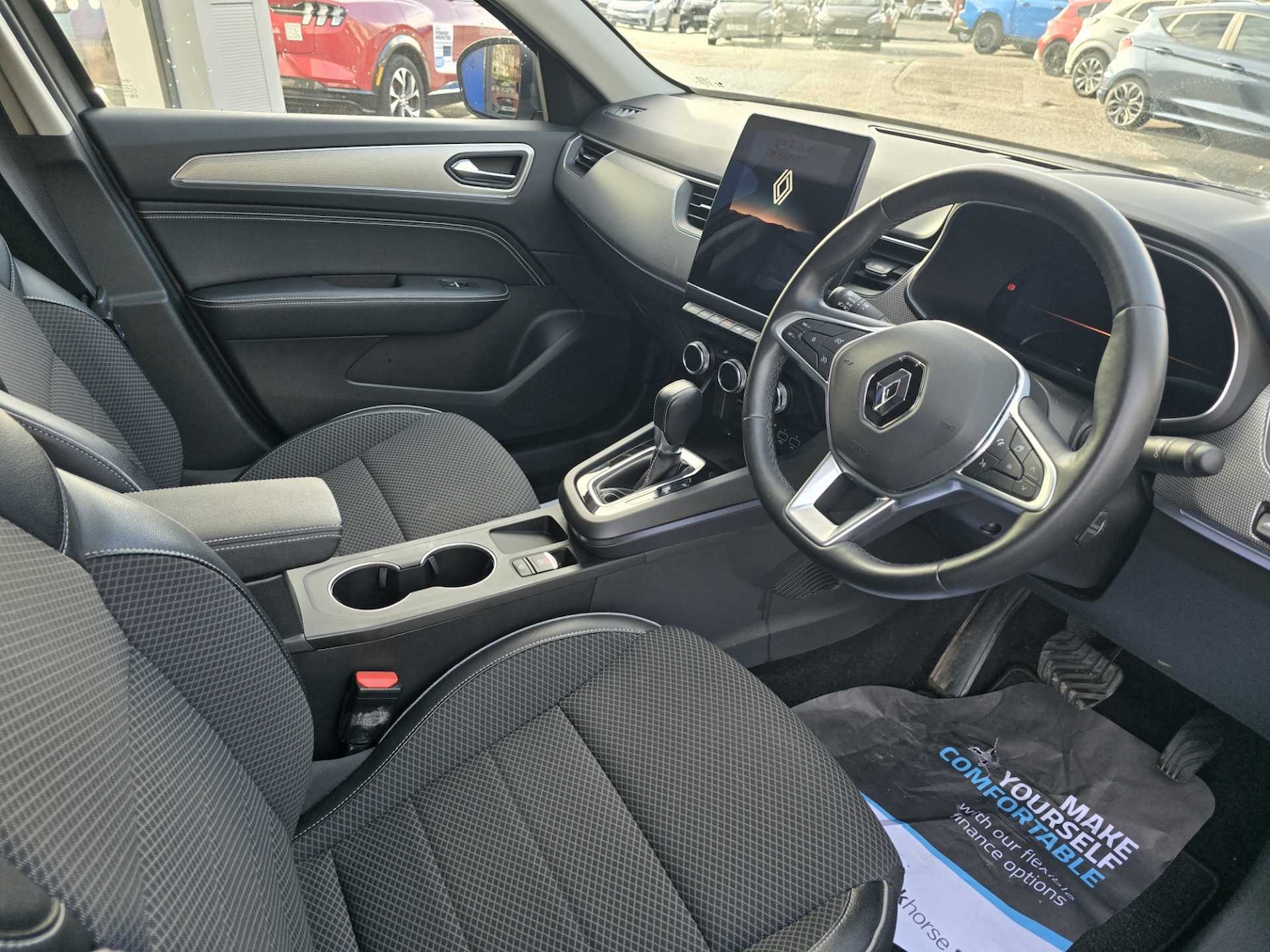 Used Renault Arkana 2023 for sale - 76466313: Photo 11