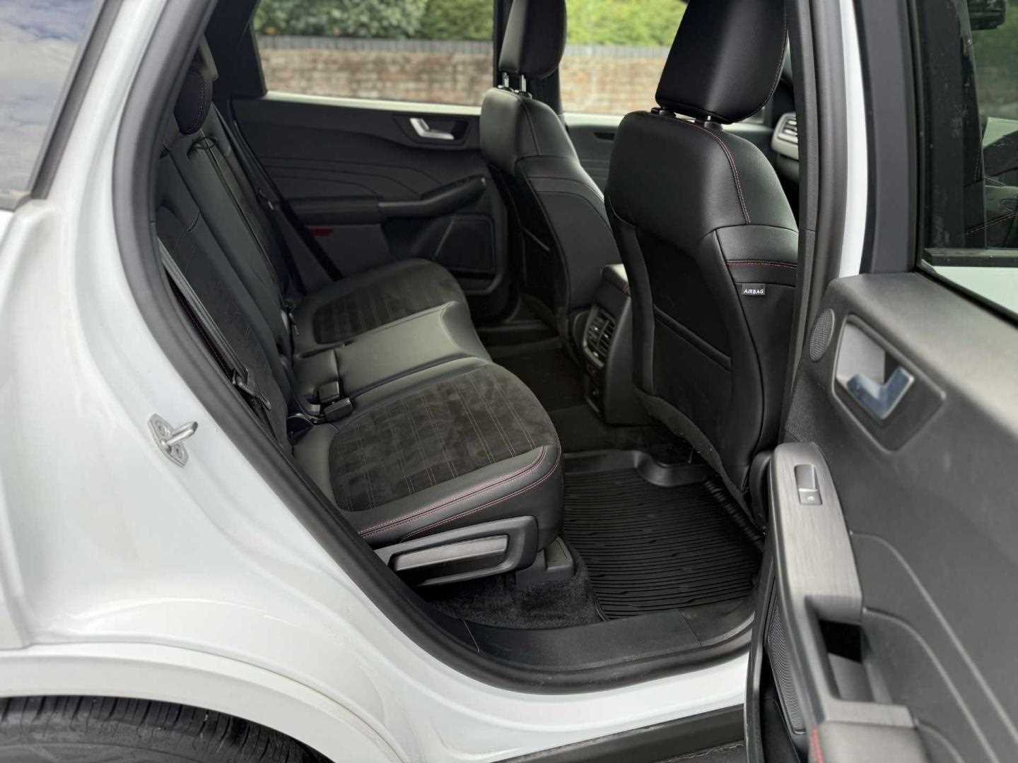 Used Ford Kuga 2024 for sale - 76868561: Photo 11