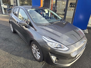 Used Ford Fiesta 2018 for sale - 76623543: Photo