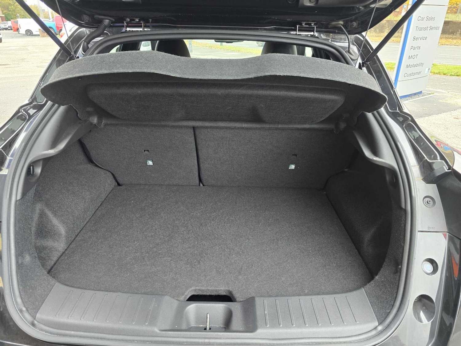 Used Nissan Juke 2023 for sale - 76466385: Photo 15