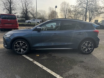 Used Ford Focus 2022 for sale - 76466545: Photo