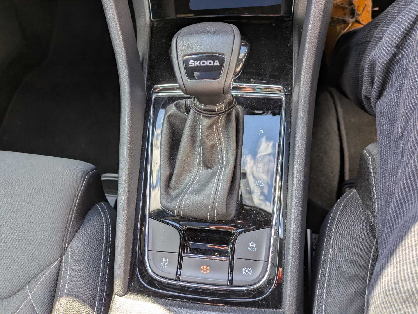 Used Skoda Karoq 2023 for sale - 77092437: Photo 15