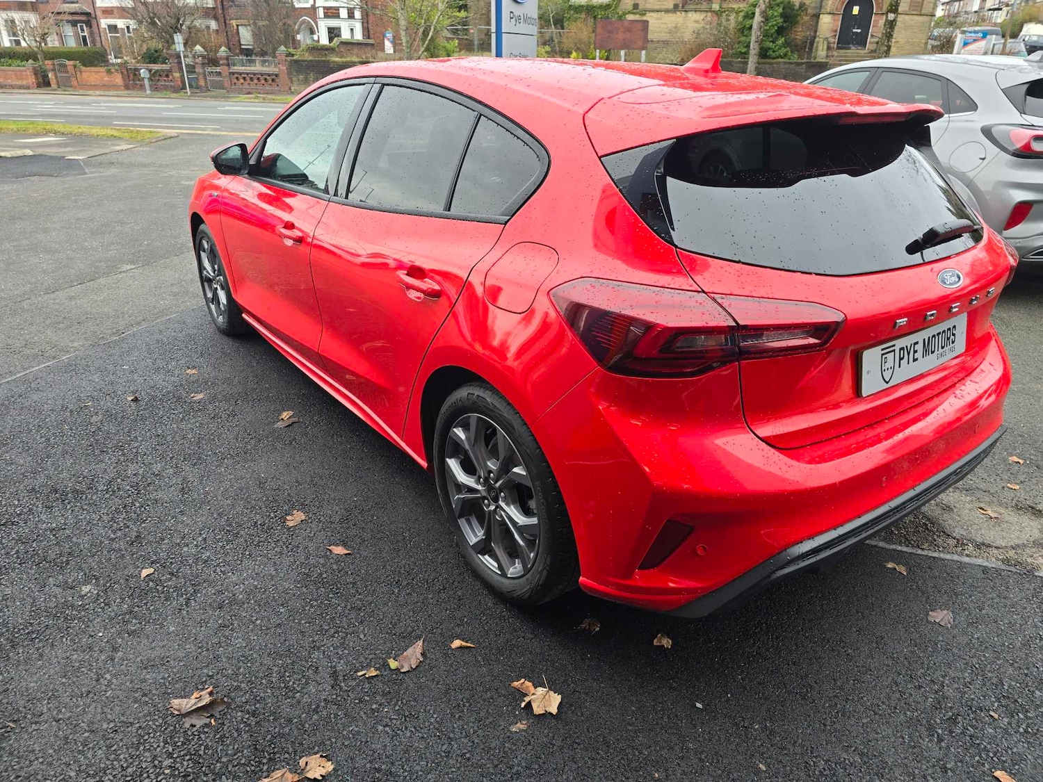 Used Ford Focus 2022 for sale - 76868441: Photo 6