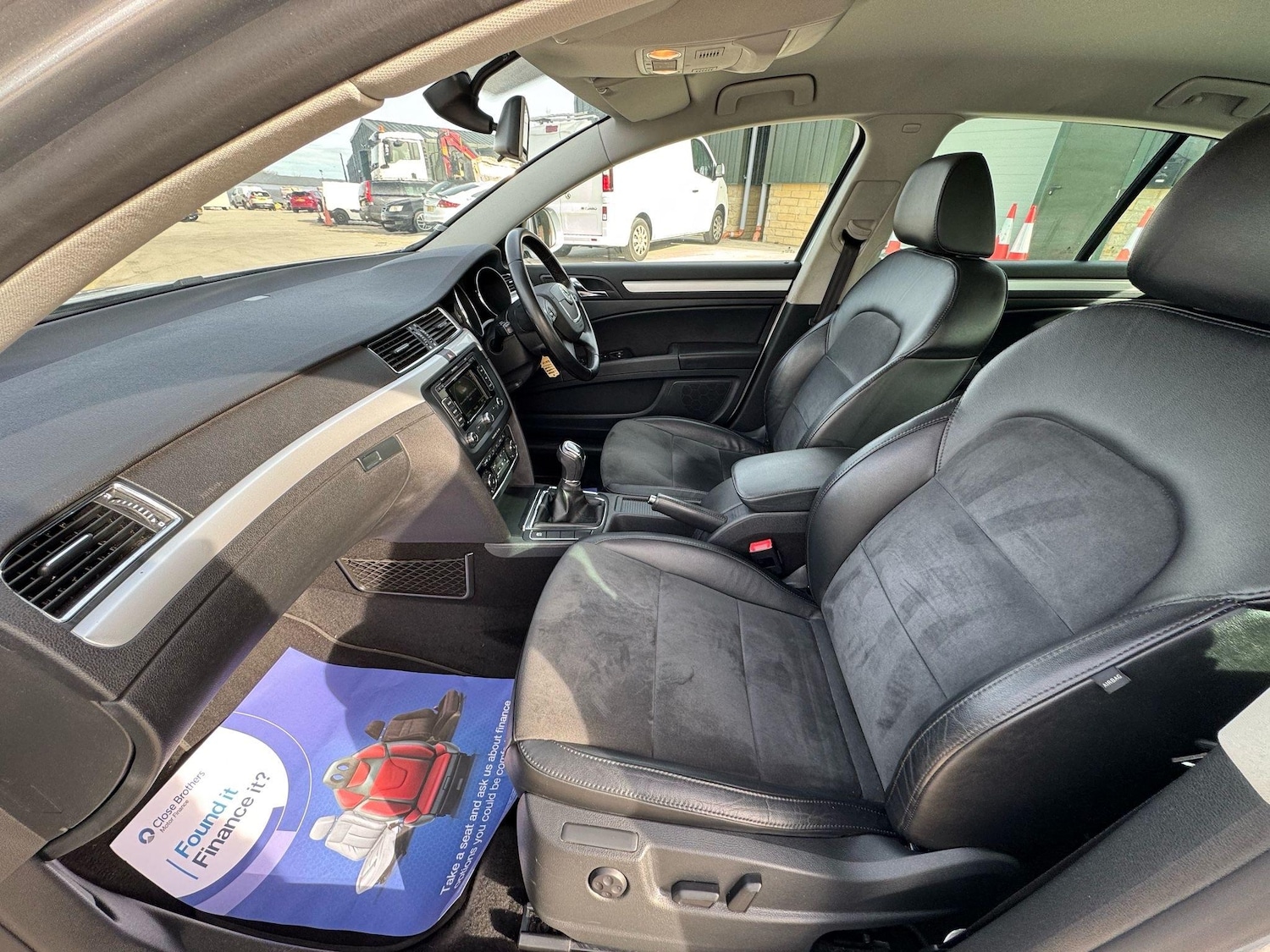 Used Skoda Superb 2011 for sale - 76538511: Photo 27