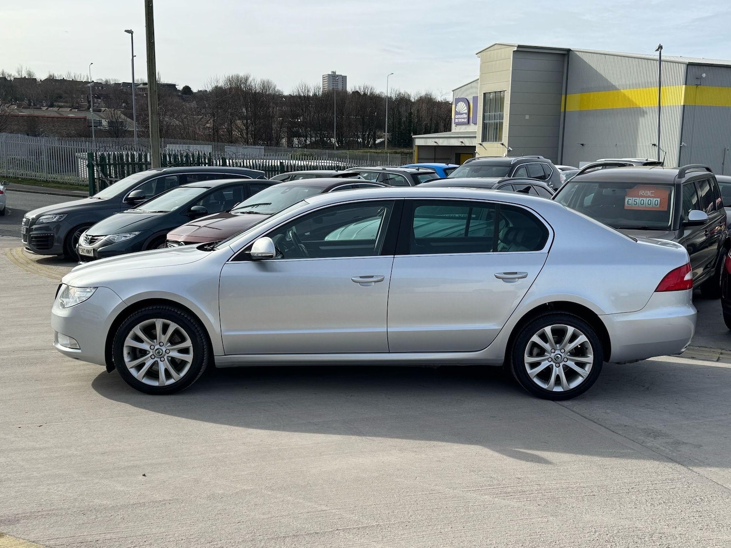 Used Skoda Superb 2011 for sale - 76538511: Photo 8