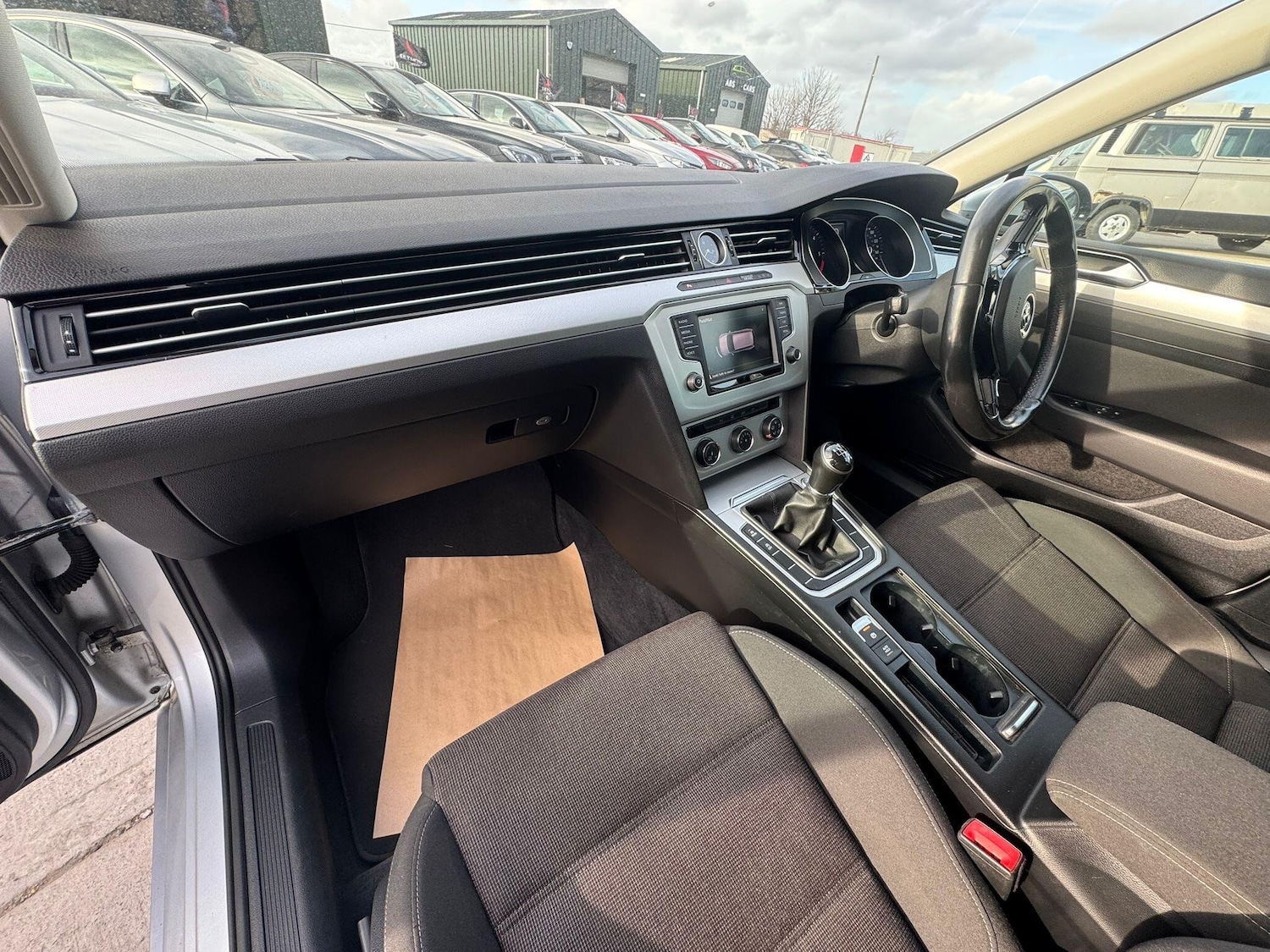 Used Volkswagen Passat 2016 for sale - 77893056: Photo 16