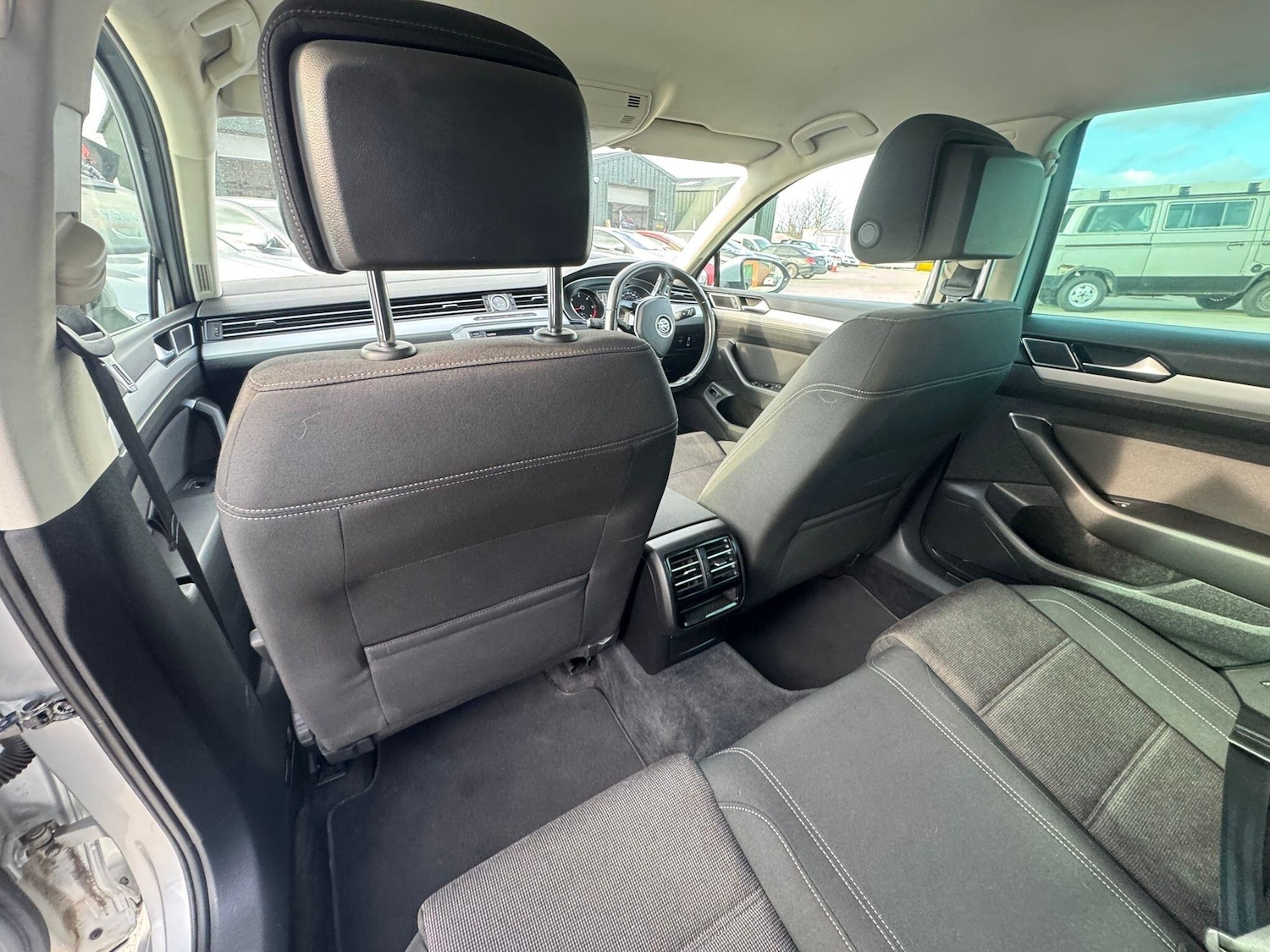 Used Volkswagen Passat 2016 for sale - 77893056: Photo 24